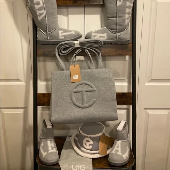 ?Ugg X Telfar Grey Fleece Bucket Hat UGG x Telfar Bucket Hat - Heather Grey – Feature main image 4